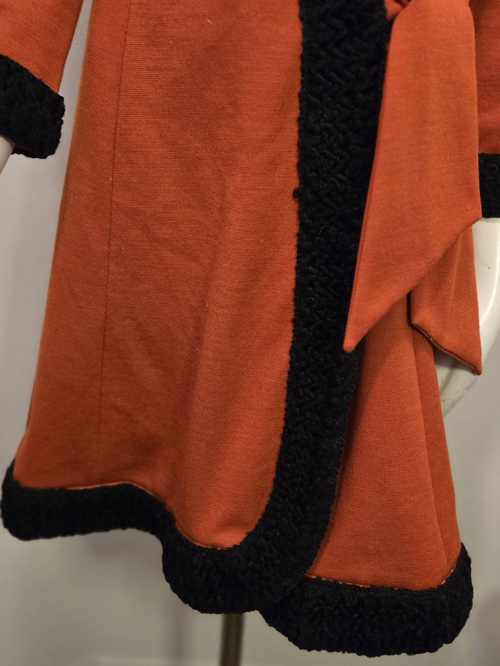 Vtg Alfred Werber 1960S MOD Red Wrap Coat Foxy Red & Black Faux Shearling S/M - Picture 4 of 16